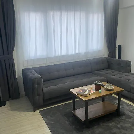 Lux With Perfect Location Lägenhet