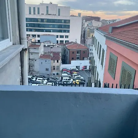 Lux With Perfect Location * Istanbul