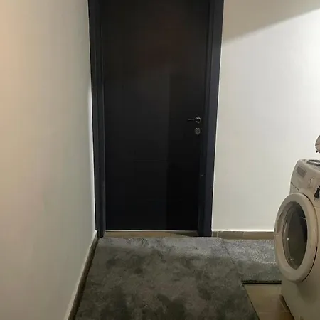 Apartment Lux With Perfect Location *